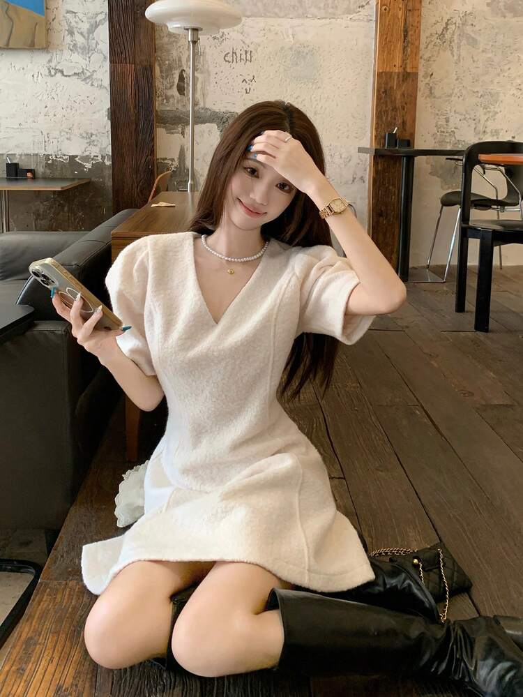 Women's V-Neck Puff Sleeve Cute Korean Style Mini Dress