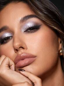 SHEGLAM 闪耀追光眼影粉 - 银色钻石闪粉，闪亮妆效，易于晕染，顺滑亮泽，品牌美妆彩妆，面部彩绘化妆品，适合女性和女孩，冬季完美之选，Y2K 时尚潮流的理想之选，适合生日、圣诞节礼物，派对必备，最佳颜色 - 彩色 - 查看 4