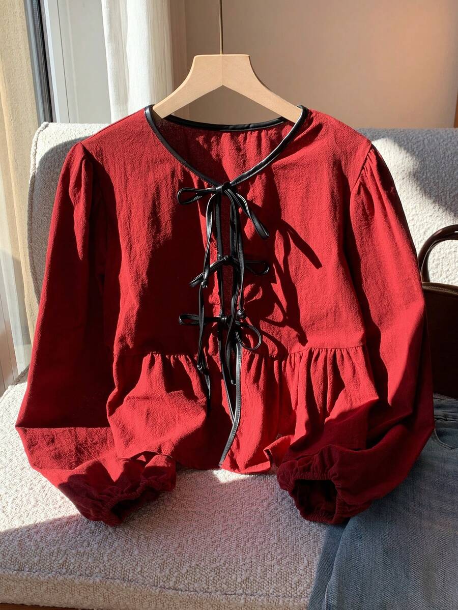 Comfortcana 女士休闲宽松衬衫，前系带，灯笼袖，荷叶边下摆 - 酒紅色 - 查看 1