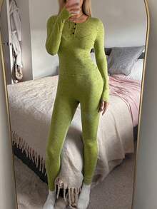 DAZY Women's Ditsy Floral Fitted Pajama Set, Autumn/Winter - Green - View 4