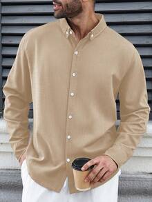 Manfinity Homme 男士加大码纯色前开襟休闲长袖衬衫 男士长袖衬衫 浅棕色衬衫 男士卡其色衬衫 男士米色衬衫 男士卡其色衬衫 - 杏色 - 查看 3