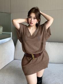 Vibekara 优雅简约V领镂空针织修身毛衣连衣裙 - 棕色 - 查看 4