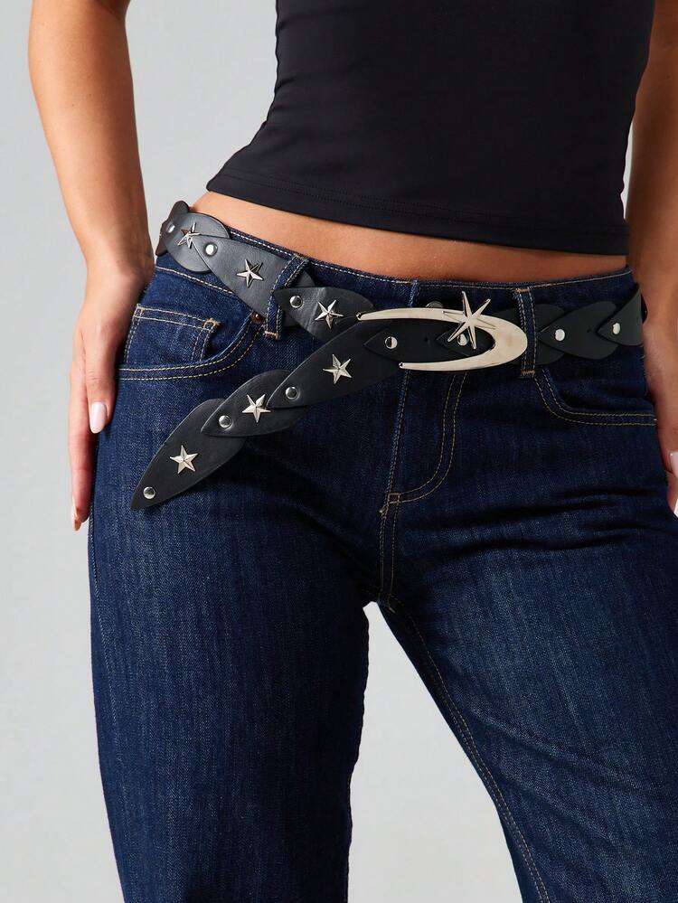 MISSGUIDED Studded Belt With Star Details And Oval Buckle