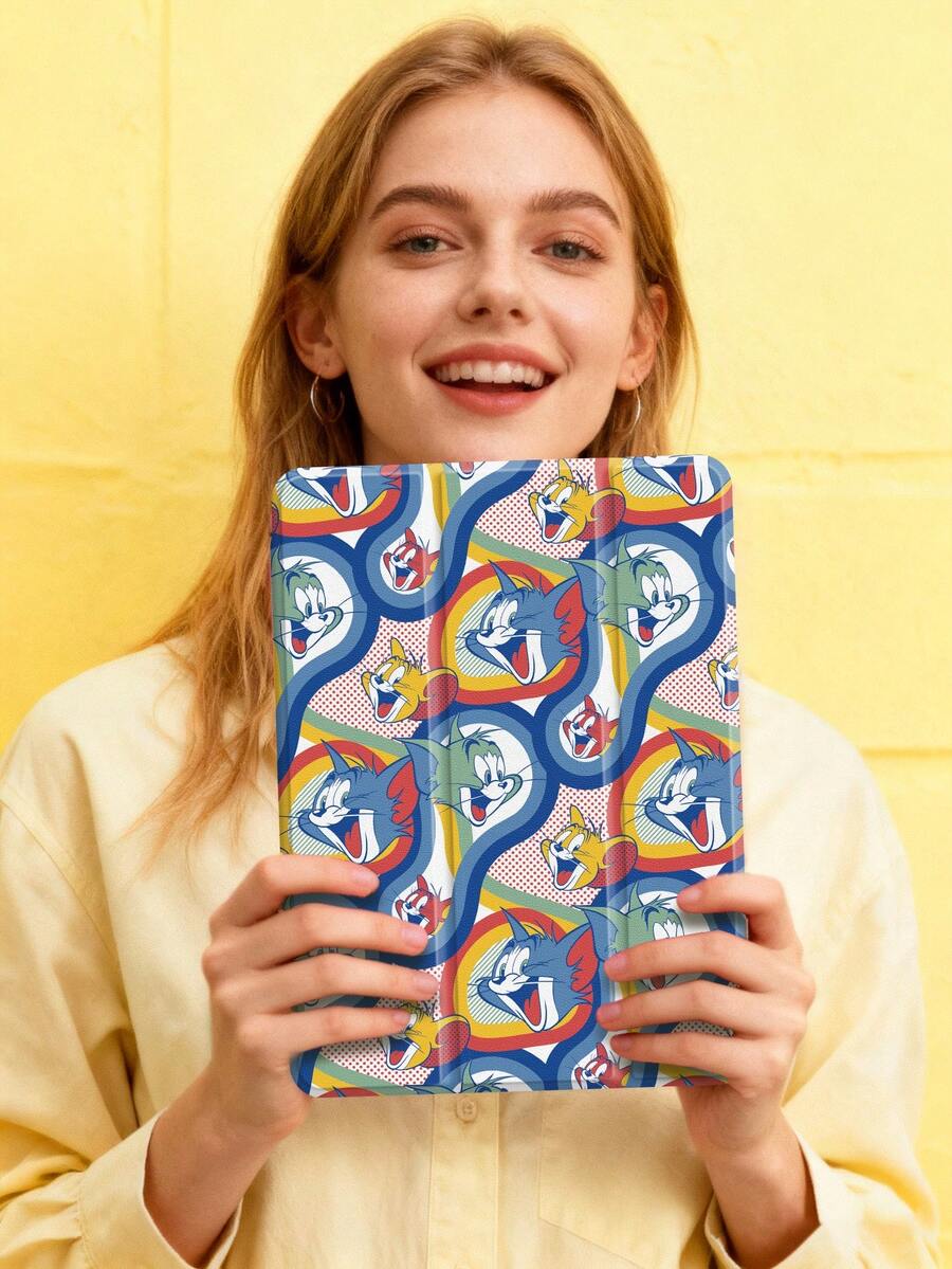 Tom and Jerry Artist x SHEIN 1个可爱卡通iPad保护套，高端质感，柔软防摔硅胶材质，带折叠支架，完美礼物。兼容iPad 10代/iPad 9代（10.2英寸）/iPad Air 5/Air 4（10.9英寸）、iPad（A16）11英寸11代（2025年款），带笔槽，支持自动睡眠/唤醒功能，时尚保护套 - 彩色 - 查看 1