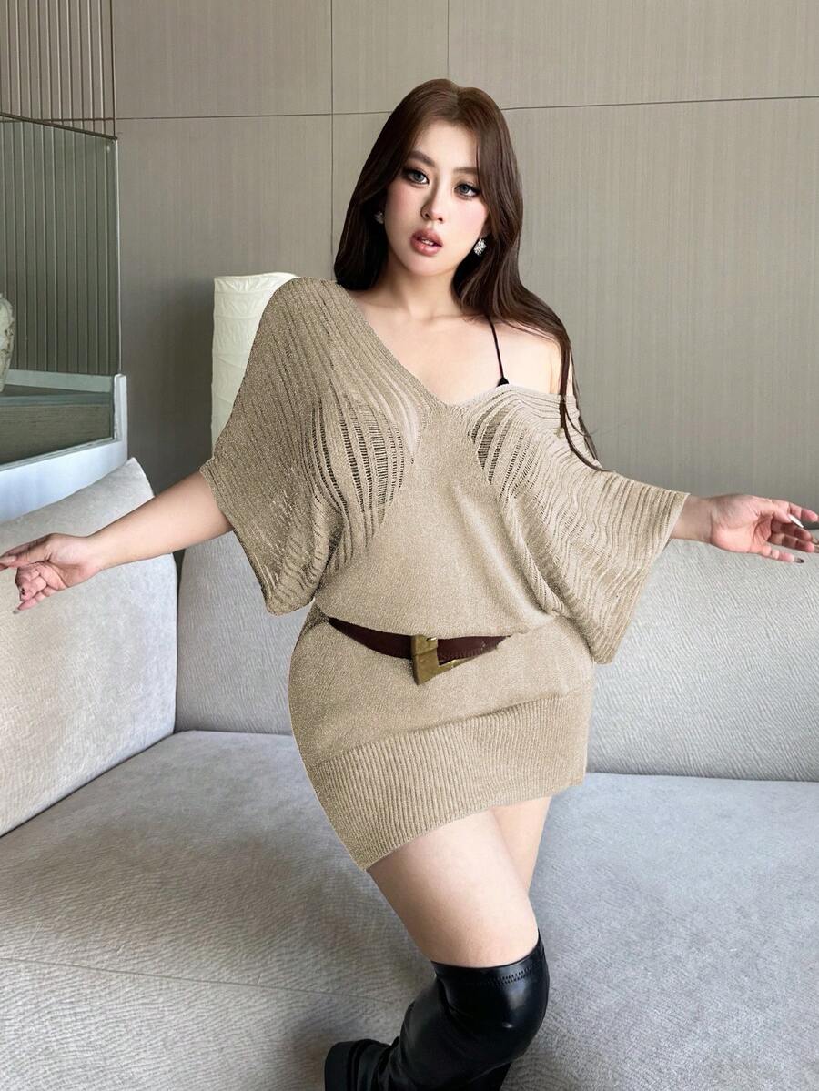 Vibekara 优雅简约V领镂空针织修身毛衣连衣裙 - 卡其色 - 查看 1