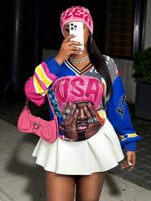 Slaydiva 秋冬新款女装，适合万圣节、圣诞节、新年、感恩节、生日等场合——休闲街头字母图案V领长袖撞色卫衣，彩色涂鸦街头字母印花时尚大码卫衣——粉色印花T恤，Y2K可爱上衣，Y2K印花露脐上衣，夏季露脐印花衬衫，Y2K街头服饰 - 彩色 - 查看 1