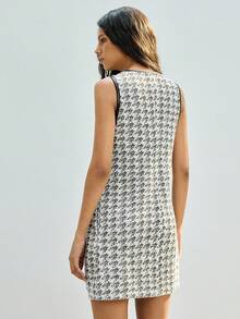 Maija Valentines Day Dress Multi-Color Houndstooth Pattern Sleeveless Knit Mini Dress For Women, Checkered Dress - Black and White - View 5