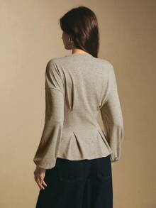 Poéselle 女士休闲日常通勤简约纯色落肩宽松腰部荷叶边 T 恤，春秋季 - 卡其色 - 查看 8