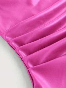 SHEIN Essnce 女士夏季纯色上衣 时尚褶皱不对称下摆抹胸上衣 简约褶皱抹胸上衣，休闲日常穿着，适合外出、派对、度假、情人节等场合，女士夏季上衣，外出上衣，女士抹胸夏季上衣 - 玫紅色 - 查看 3