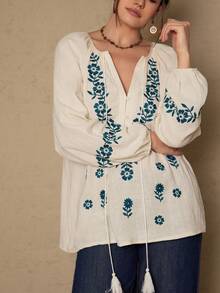 Freevana 大码休闲波西米亚复古花卉刺绣长袖柔软棉质衬衫，西式秋季风格 - 米色 - 查看 6