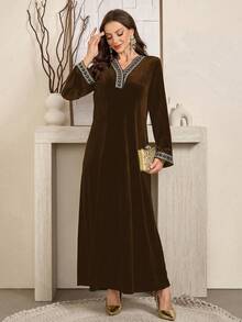 Al Najma 优雅丝绒长袖连衣裙，高品质女神风，2024春秋新款 - 卡其色 - 查看 6