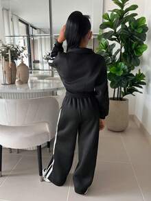 SHEIN 两件套少女秋冬套装，抓绒印花字母刺绣卫衣和裤子，适合室内外穿着。 - 深灰色 - 查看 2