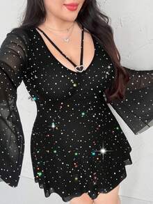 Flirla Váy ngắn lấp lánh cổ chữ V tay loe hình trái tim gợi cảm cỡ lớn màu tương phản - màu đen - Xem 7