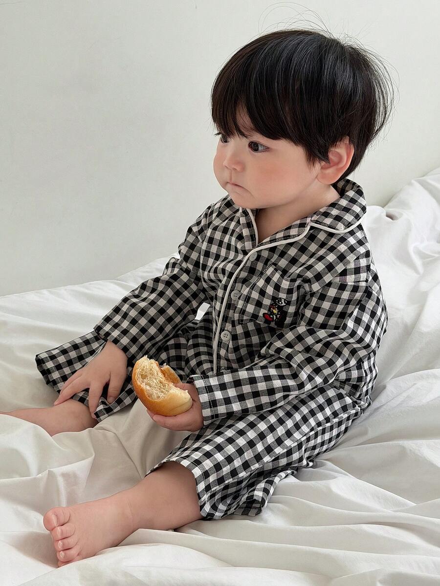 Hapijoa 男嬰圓領素色休閒T恤與條紋休閒長褲睡衣 春季幼兒 - 黑與白 - 查看 1