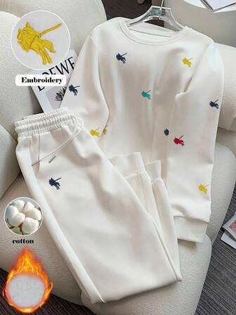 Regalyn 2pcs Plus Size Women Fashion Colorful Knight Embroidered Sweatshirt And Pants Set, Thermal Lined Casual Outfit