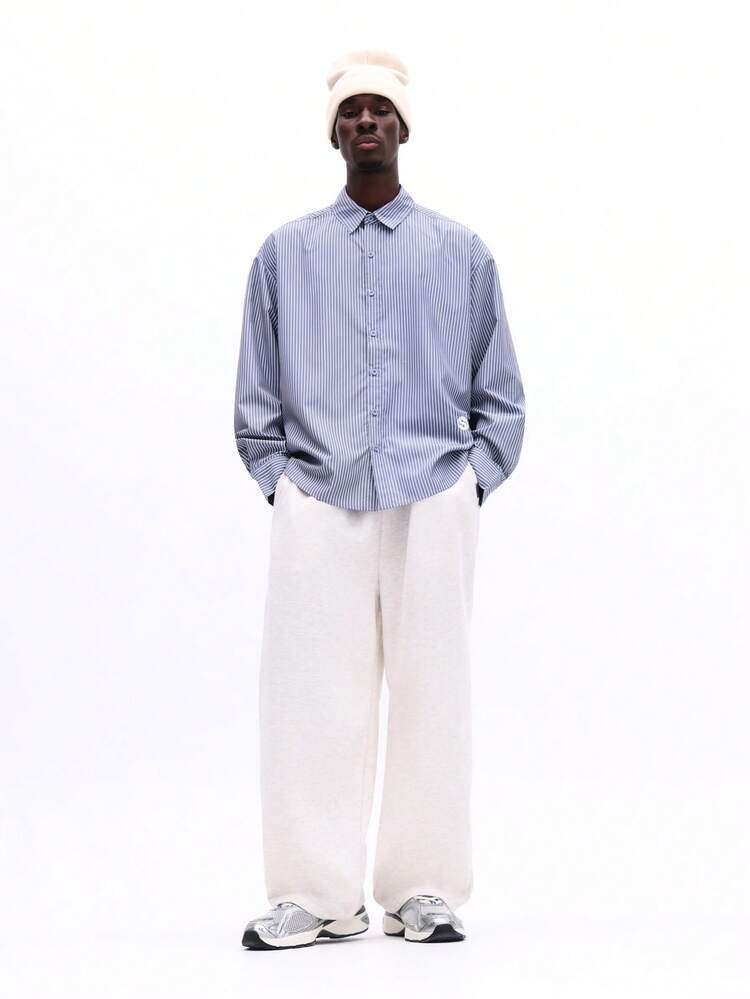 Übergroßes gestreiftes Button-Down-Hemd