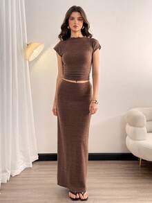 SHEIN Tall Bộ 2 áo thun tay ngắn cổ đứng màu trơn và chân váy ngắn chữ A cho nữ - màu nâu - Xem 3