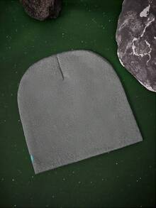 Rick and Morty X SHEIN 1顶卡通图案针织帽，保暖，街头风，时尚