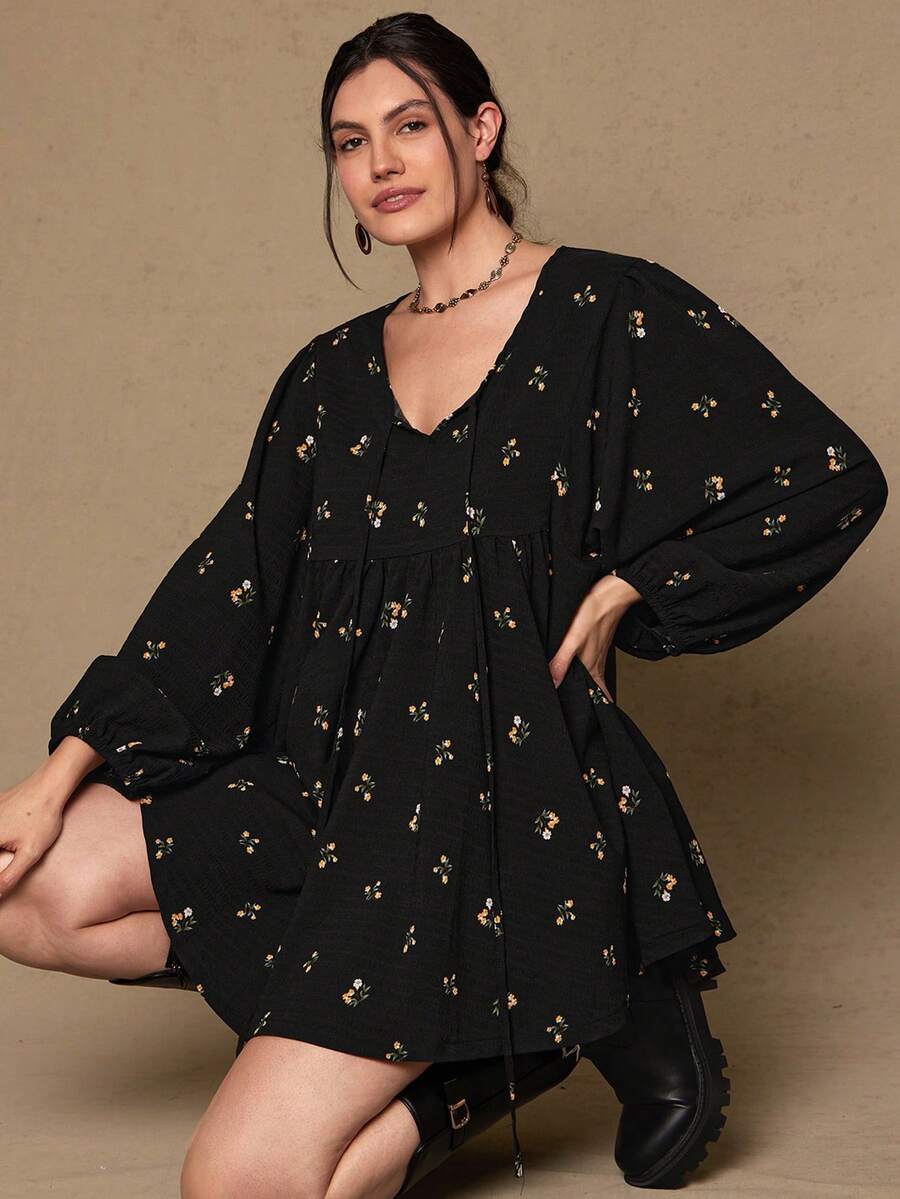 SHEIN LUNE 大码女式碎花V领灯笼袖宽松罩衫