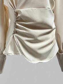 Franclia Áo sơ mi dài tay cổ chữ V thắt eo thanh lịch và thời trang, mùa thu/đông - Màu be - Xem 5