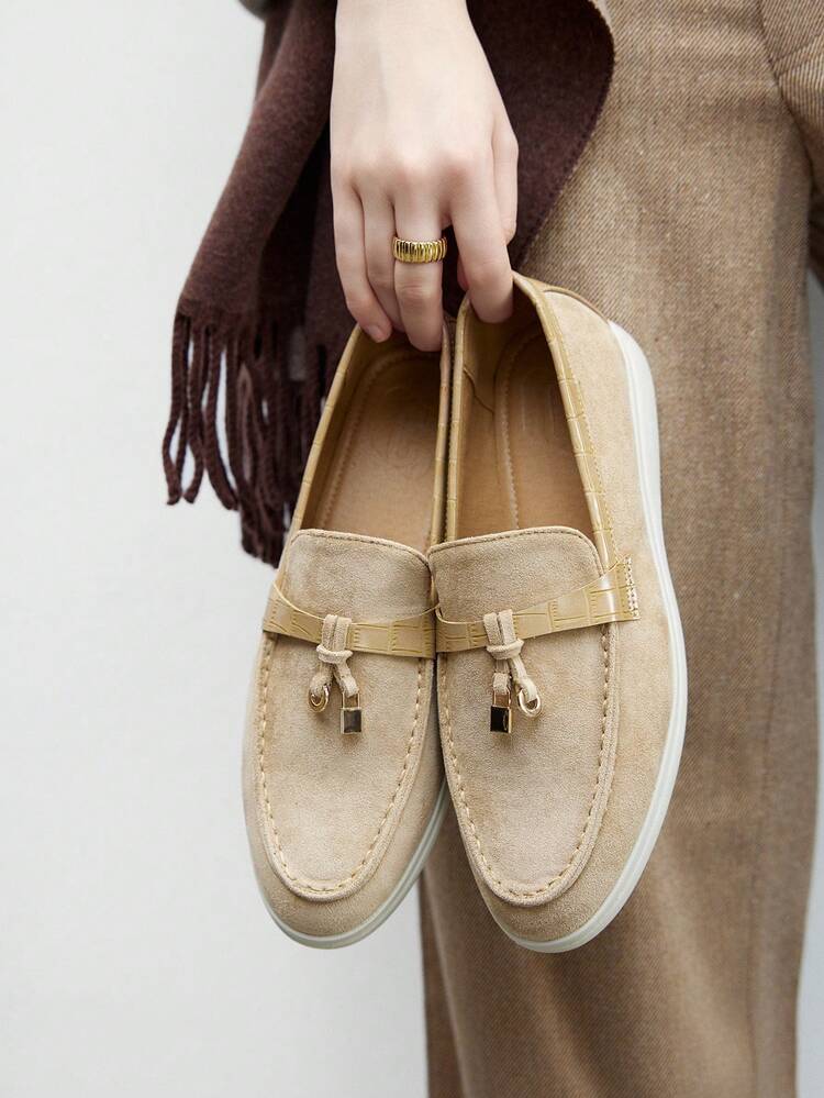 CUCCOO BIZCHIC Women's Faux Suede Comfortable Slip-On Loafers, Apricot Color, Flat Casual Shoes Suitable For Commuting, Outdoor Walking, Work, Daily Wear For Christmas