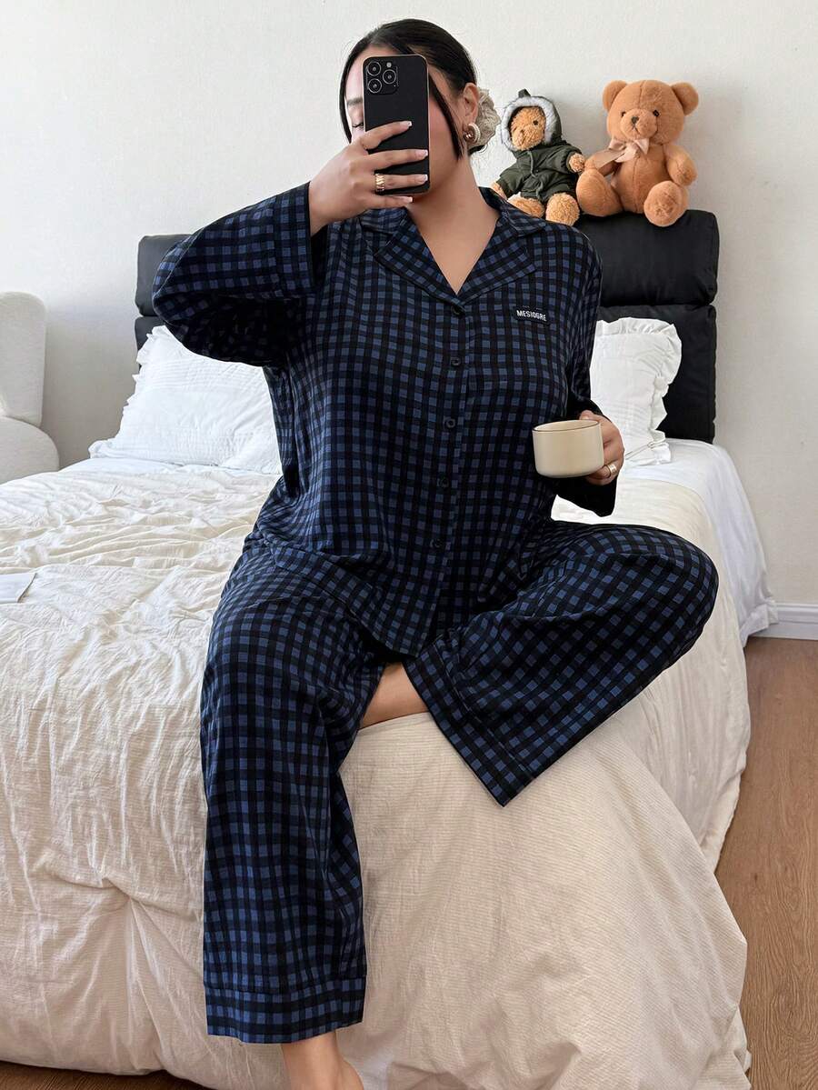 Dream Adore Bộ đồ ngủ dài tay dáng rộng, thoải mái, cỡ lớn, in họa tiết kẻ caro, có cổ ve áo, thích hợp mặc nhà mùa thu, màu xanh hải quân, bộ đồ ngủ kẻ sọc, quần áo mùa đông. - Nhiều màu - Xem 1