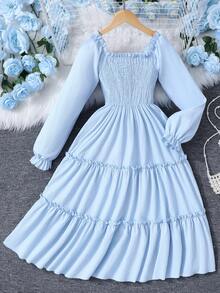 SHEIN 少女纯色方领泡泡袖褶皱腰身荷叶边下摆法式甜美中长连衣裙 - 淺藍色 - 查看 4