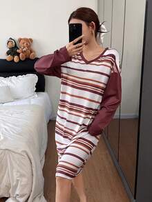 Dream Adore Chemise de nuit ample à manches longues avec encolure en V, rayures décontractées, épaules tombantes pour femmes. Robe de nuit d'hiver, Moo Moo