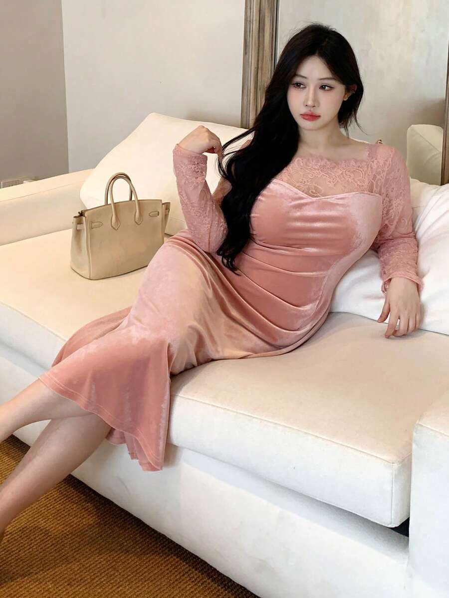 Dazy Plus Bodycon Partykleid für Damen in Große Größen mit Samt-Kontrast-Spitze, sexy und dehnbar für Dates, elegante Damenkleider für den Abschlussball - Pink - Übersicht 1