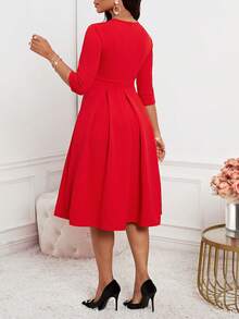 SHEIN Lady Valentine's Day Casual  Plus Size Solid Color Round Neck Raglan Sleeve Waist Tie Pocket Pleated Dress Valentine's Day Outfit Red Elegant Dress Women Half Sleeve Dress Red Wedding Guest Dress Solid Color Dress - Red - View 2