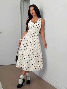 SHEIN EZwear 常规款V领波点无袖女式连衣裙 - 白色 - 查看 1