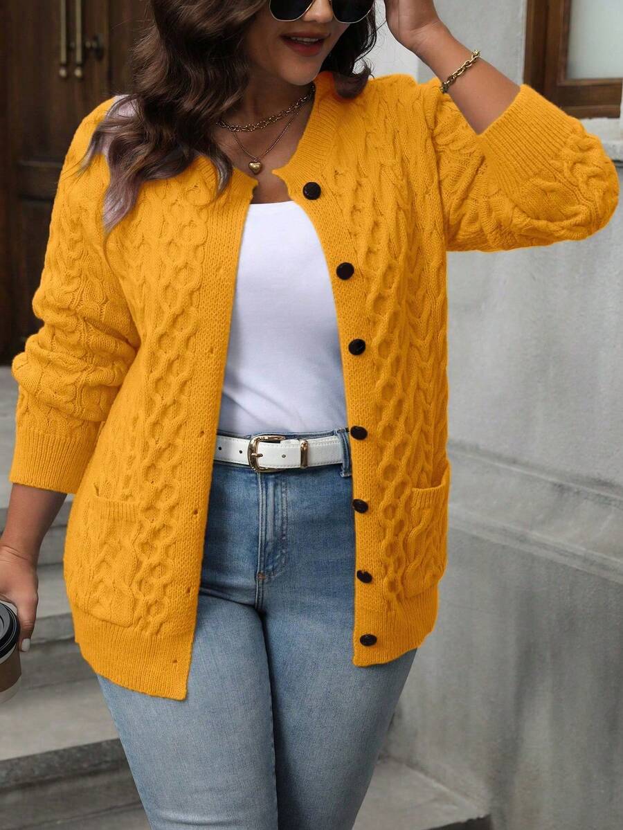 大码女式休闲纯色纽扣长袖开衫 - 黃色 - 查看 1