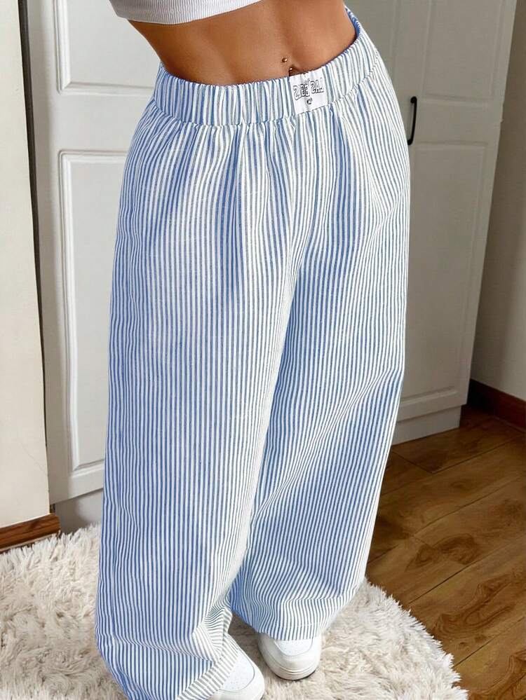 CovetEZ Calças Femininas Azul Listradas Tecido de Malha - Azul e Branco - Visão 2