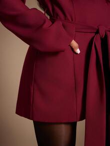 Radiana Áo khoác blazer nữ thanh lịch màu đỏ tía thắt eo, áo khoác blazer đỏ, váy blazer, áo khoác blazer dài, áo khoác blazer màu đỏ tía, áo khoác blazer trang trọng, trang phục công sở thường ngày phù hợp cho các buổi đi chơi thường ngày, văn phòng, đi làm, công tác, hẹn hò, tụ tập, tiệc tùng và những dịp trang trọng - Màu Đỏ Sâu - Xem 6