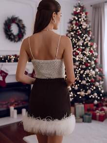 Falda Chic Para Fiesta Navideña Ajustable Corta con ribete de peluche - negro - Ver 2