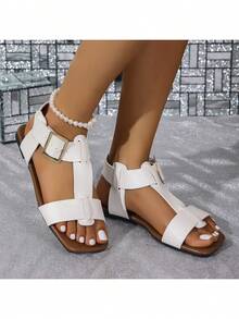Sandalias planas para mujer, sandalias planas con correa y hebilla calada, estilo europeo y americano, combinadas con sandalias de playa a la moda. - Blanco - Ver 4