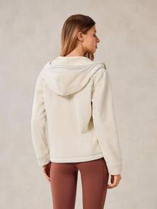 OutZeal Veste d'hiver thermique pour femmes en polaire, manches longues, capuche, zip, poches, idéale pour le camping, la randonnée et les activités de plein air en hiver - Blanc - Voir 7