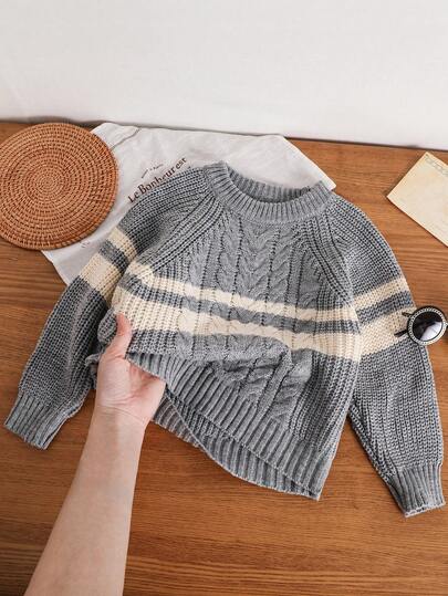 SHEIN Genkimix Kids 幼儿男女童休闲撞色条纹提花舒适百搭圆领长袖针织衫