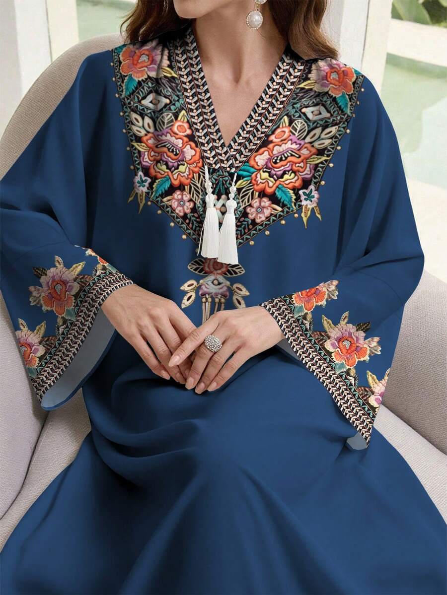 SHEIN Najma 女士花卉仿刺绣数码印花V领流苏设计优雅阿拉伯风长连衣裙，春秋季长袖 - 彩色 - 查看 1