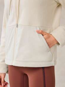 OutZeal Veste d'hiver thermique pour femmes en polaire, manches longues, capuche, zip, poches, idéale pour le camping, la randonnée et les activités de plein air en hiver - Blanc - Voir 9