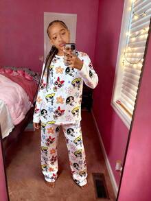 THE POWERPUFF GIRLS X SHEIN 2pcs Tween Girls Cute Cartoon Blossom, Bubbles, Buttercup Pattern Crew Neck Long Sleeve Top And Pants Knit Casual Pajama Set Powerpuff Girls Powerpuff Girls Pajamas Tween Girl Power Puff Pjs Powerpuff Girls Pjs Kids Pajamas - White - View 1