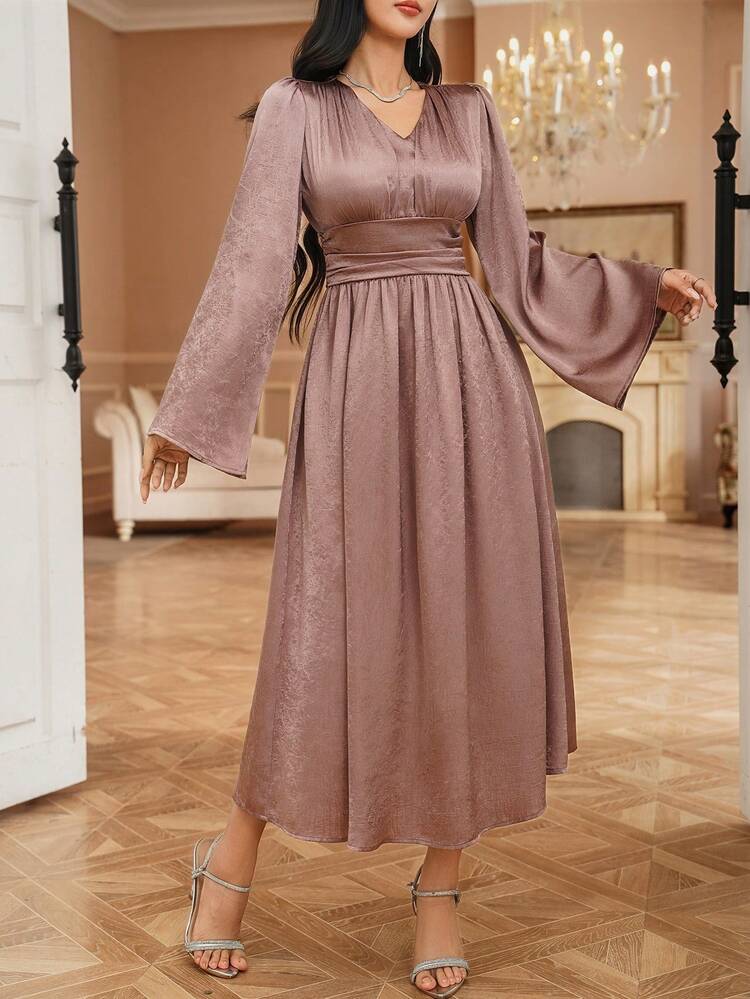 Women's Elegant Party Solid Color Flare Sleeve Dress