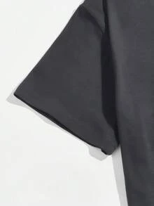 Manfinity LEGND 男士公牛图案休闲百搭圆领短袖T恤，夏季 - 深灰色 - 查看 6