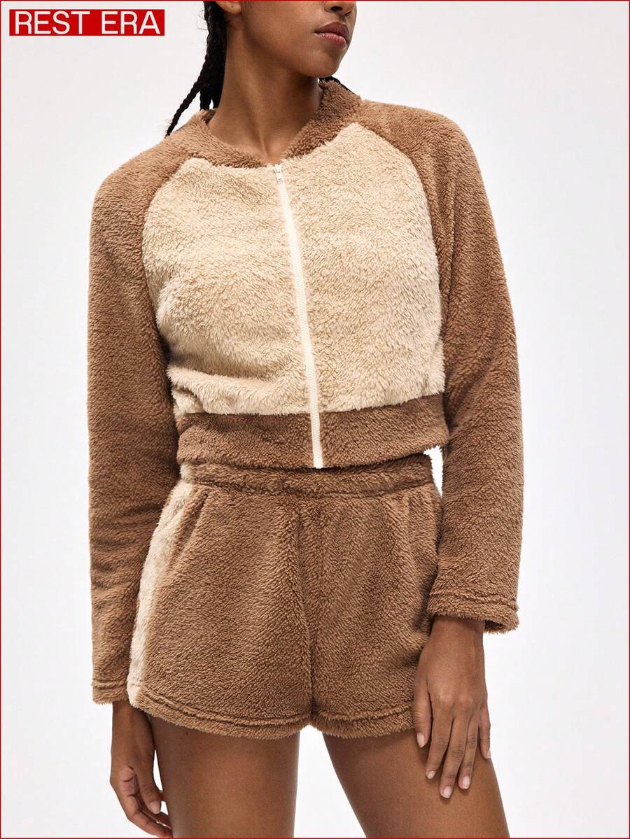 Rest Era Conjunto de chaqueta y pantalones cortos de invierno con cremallera frontal de contraste y mangas raglán esponjosas - Multicolor - Ver 1