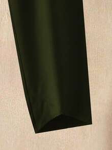 SHEIN LUNE 2件套女士碎花圆领短袖上衣和裤子，新年休闲装 - 橄欖綠 - 查看 3
