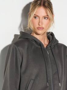 KIZN 宽松连帽卫衣，正面拉链设计，中间设有口袋，适合秋冬季街头穿着，舒适百搭。 - 灰色 - 查看 7