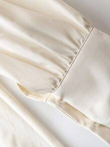 Franclia 女式纯色前扣休闲长袖连衣裙 - 杏色 - 查看 3