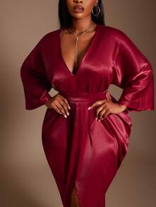 SHEIN SXY Plus Size Solid Color Deep V-Neck High Slit Sexy Dress - Red - View 6
