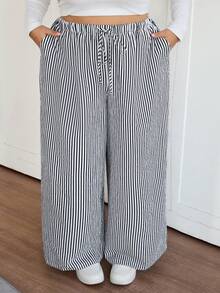 SHEIN CURVE+ Quần ống rộng kẻ sọc cạp chun co giãn cỡ lớn cho nữ, quần ống rộng kẻ sọc thường ngày cho công sở/2026/Năm mới - Đen và trắng - Xem 3