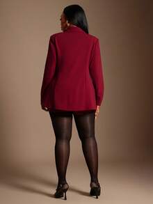 Radiana 大码女装秋冬优雅日常基础款翻领西装外套金属纽扣套装，搭配修身短裤，适合春夏、秋冬、音乐节、演唱会、嘉年华派对等场合。 - 紅色 - 查看 7